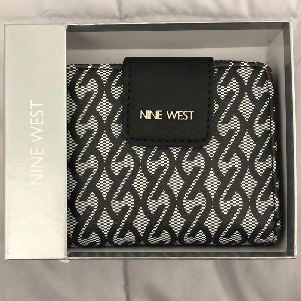 Nine West for the night in wallet